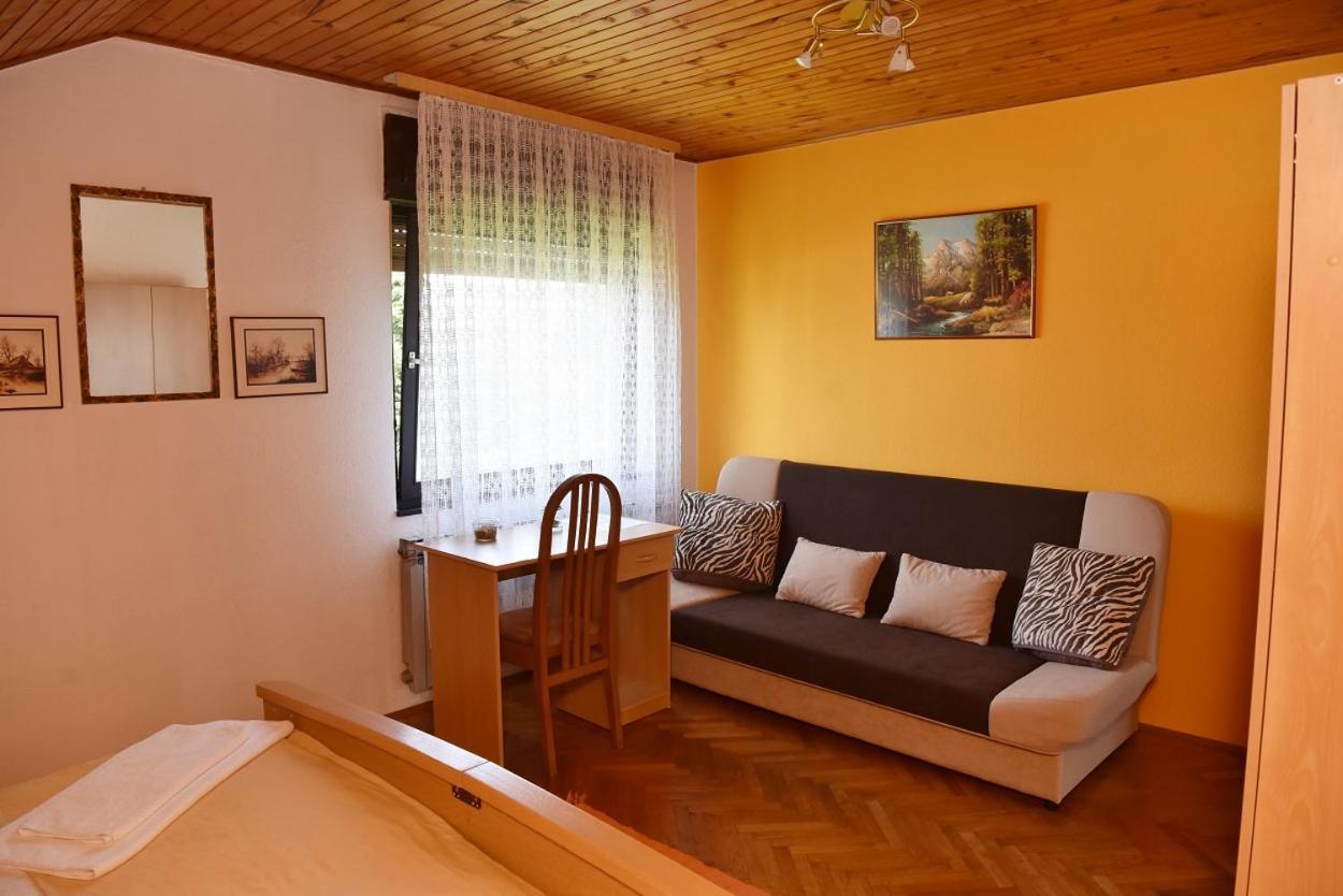 Apartman Jadranka Zaprešić Екстериор снимка